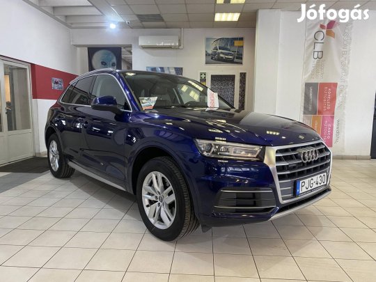 AUDI Q5 2.0 TDI Design quattro S-tronic 1év GAR...