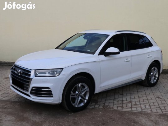 AUDI Q5 2.0 TFSI Sport quattro S-tronic