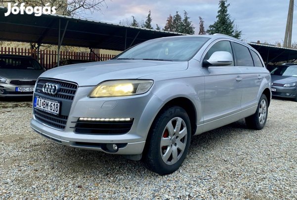 AUDI Q7 3.0 TDI DPF quattro Tiptronic ic 7Szemé...