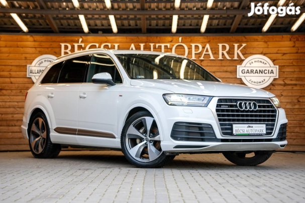 AUDI Q7 3.0 V6 TDI quattro Tiptronic ic S-LINE...