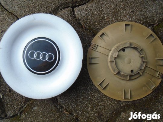 AUDI alufelni kupak / porvédő 2 db eladó