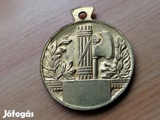 A 20-as évekből eredeti Musszulini Olasz emlékmedál szép db