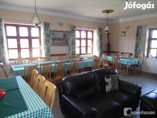 A Bakony szívében  egy "mesés" panzió eladó!