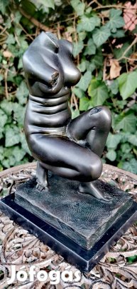 A Női Forma Diadala - Antik Ihletésű Bronz Torzó