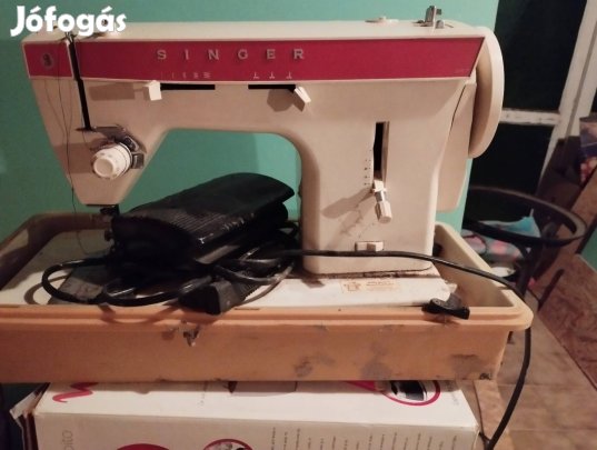 A Singer új"barátnőt " (varrónőt) keres! 