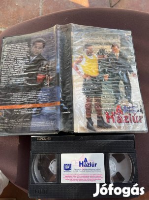 A háziúr vigjáték vhs 