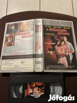 A játékbabás gyilkos thriller vhs 
