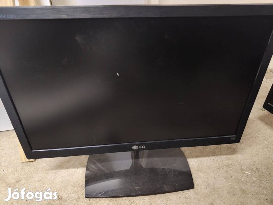 A képen látható monitorok eladóak