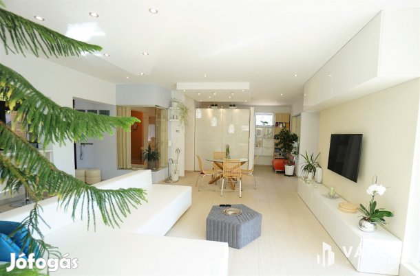 A lehetőségek tárháza Hévíz "Rózsadombján"