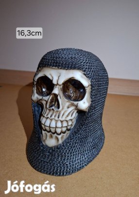 A lovag negéz napja dekorációs koponya eladó