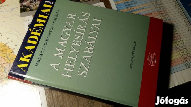 A magyar helyesírás szabályai 11. kiadás + ajándék
