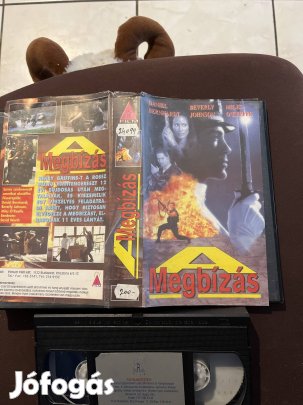 A megbízás akció vhs 