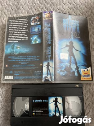 A mélység titka vhs kistok scifi