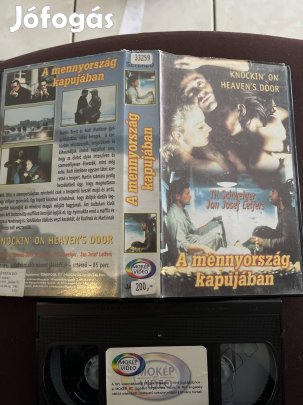 A mennyország kapujában vhs kistok thriller. 
