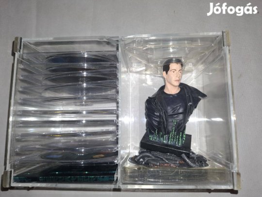 A teljes Mátrix-gyűjtemény - ajándékdoboz (10 DVD + 1 Mátrix szobor)