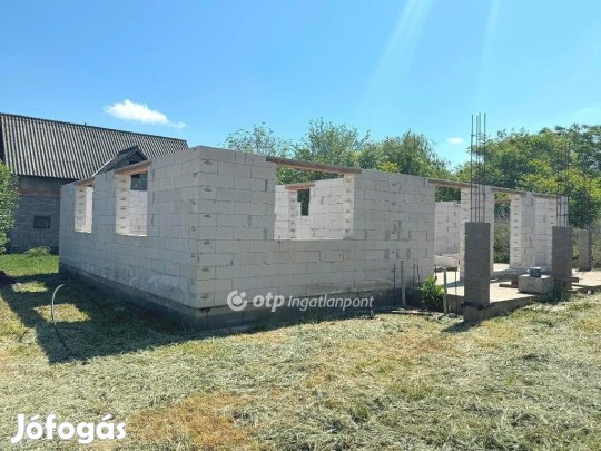 Abádszalóki eladó 118 nm-es ház