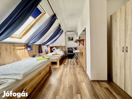 Abaligeti eladó 195 nm-es ház