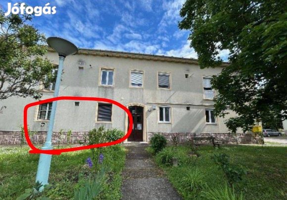 Abasáron 54 m2 lakás eladó