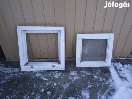 Ablak 58x58cm pántolás nélkül