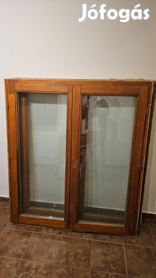 Ablak, fa, 150x132 cm