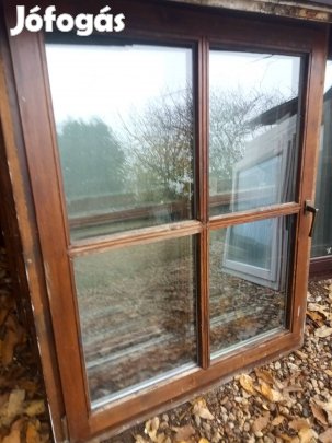 Ablakok 110*145 méretben bukó nyíló típusban 8 db eladó!