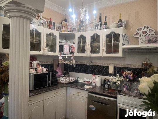 Abonyi eladó 147 nm-es ház