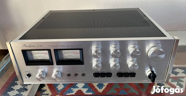 Accuphase E-202 integrált sztereó erősíto
