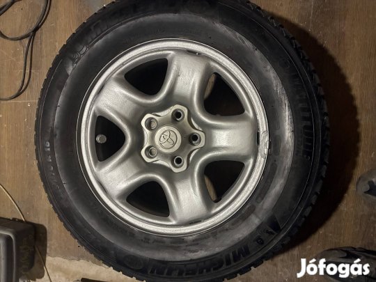 Acél felni Rav4 II.