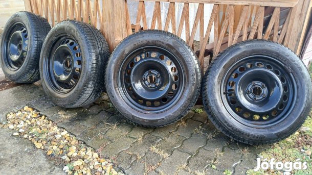 Acélfelni garnitúra téli gumikkal