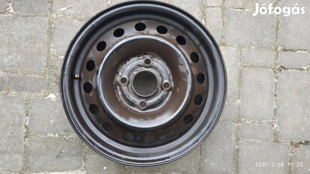 Acélfelnik eladók Nissan Primera