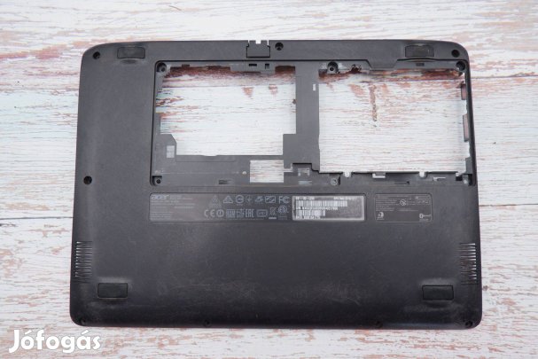 Acer Aspire Es 11 Es1-132 laptop alsó ház Eazhp00401A