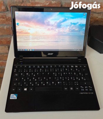 Acer Aspire One 12" Win10