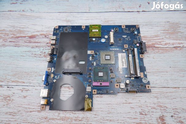 Acer emachine E525 laptop alaplap LA-4851P Slgmy