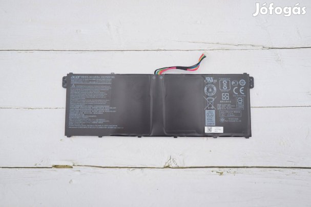 Acer laptop akkumulátor eredeti több órás AC14B18J
