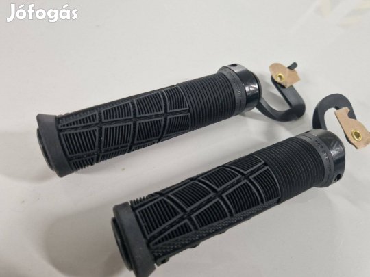 Acid Disrupt kormánymarkolat pár