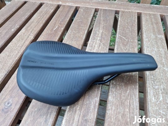 Acid Venec E-mtb nyereg- új