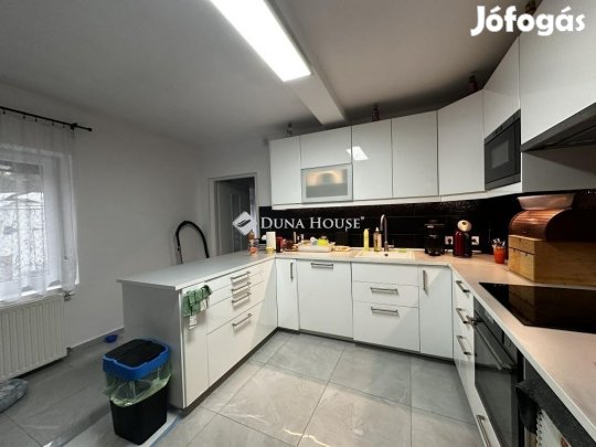 Ádándi 140 nm-es ház eladó