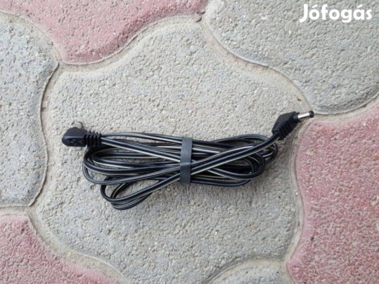 Adapter kábel vagy másra