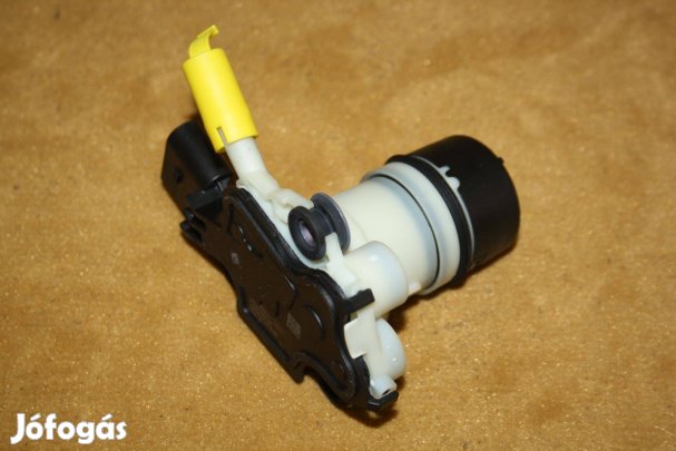 Adblue Szivattyú VAG 2.0TDI 5Q0131971B