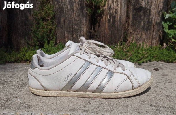 Adidas Coneo Qt DB0135 White fehér női cipő 38-as,használt állapotban