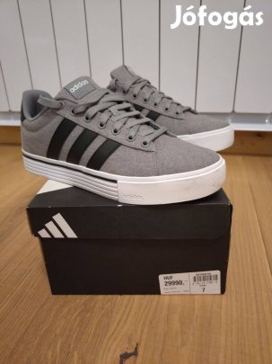 Adidas Daily szürke fekete sportcipő Új 7
