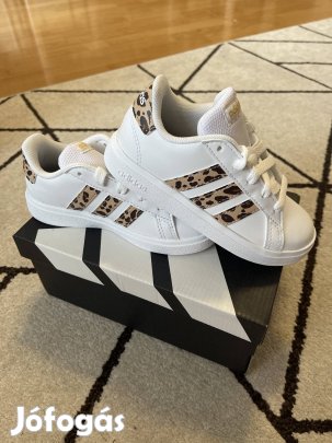 Adidas Grand Court 2.0 K - EU28,5 - vadonatúj, dobozos