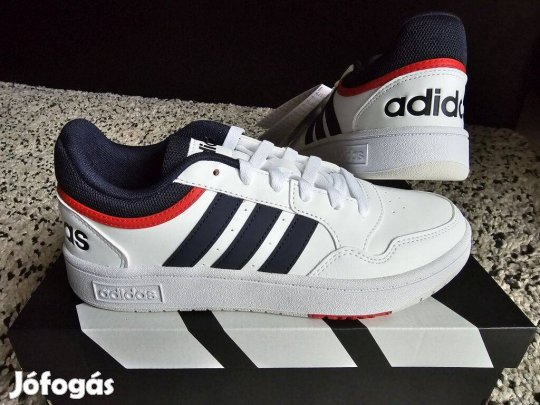 Adidas Hoops 3.0 fehér 40 és 41-es férfi cipő. Teljesen új, eredeti