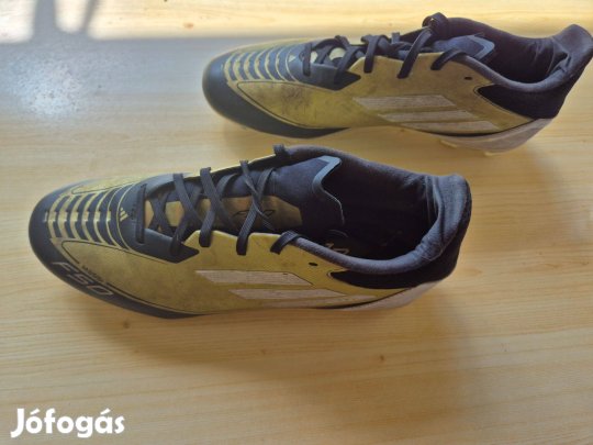Adidas Messi focicipő