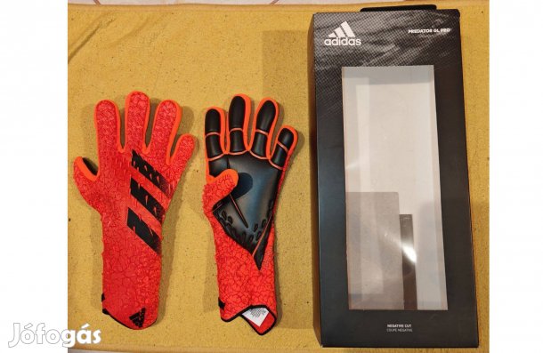 Adidas Predator Pro kapuskesztyű tüskés piros fekete dobozzal (5)