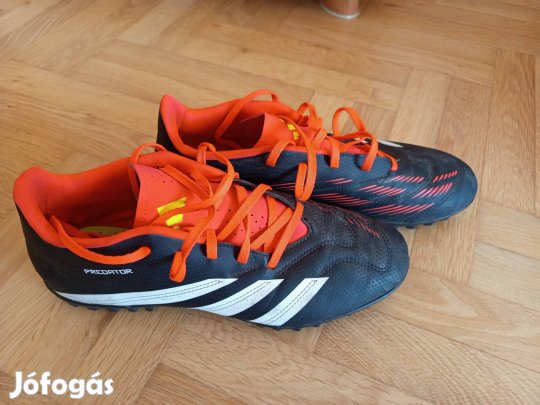 Adidas Predator férfi focicipő 43,5 eladó