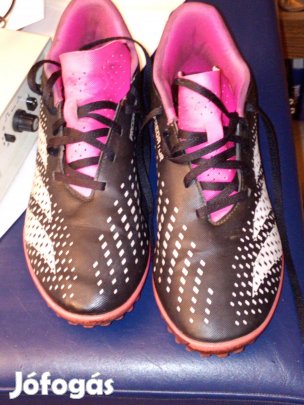 Adidas Predator műfüves 42,5 15000ft óbuda