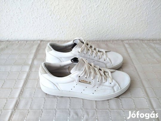 Adidas Sleek bőr női cipő 39 1/3-os