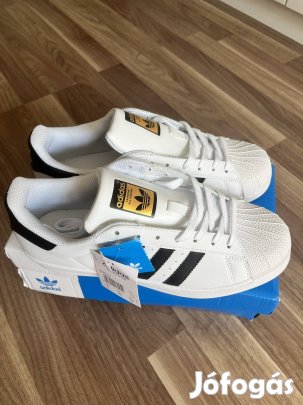 Adidas Superstar teljesen új 
