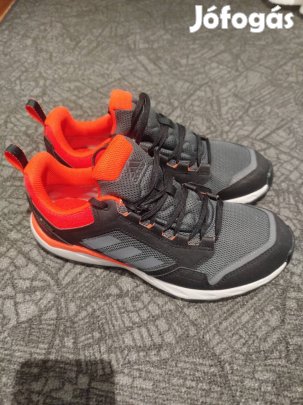 Adidas Traxion 41 1/3